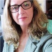 Mamma laureata in Lingue e Letterature straniere, offre ripetizioni in tutte le materie (ma soprattutto in inglese) a bambini scuole elementari e medie (no matematica) oltre a servizio baby-sitting e supporto svolgimento compiti delle vacanze. Contattami